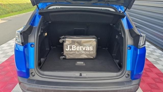 Peugeot 3008 image 2