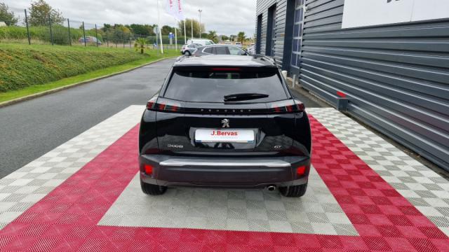 Peugeot 2008 image 2