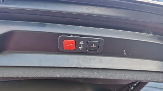 Peugeot 5008 image 6