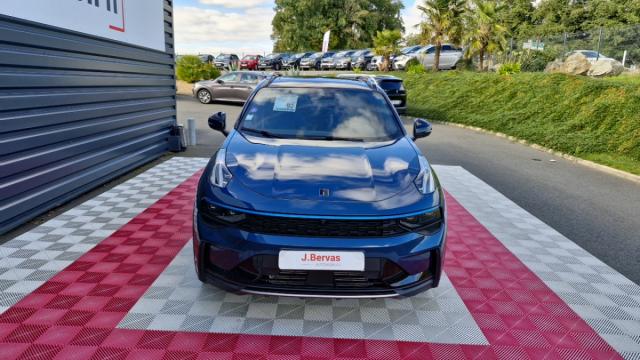 Lynk & Co 01 image 6