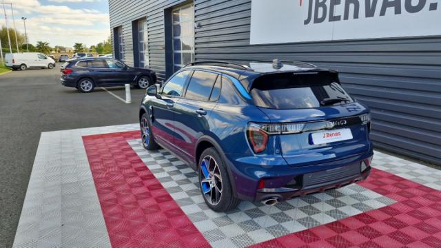 Lynk & Co 01 image 4