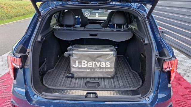 Lynk & Co 01 image 2