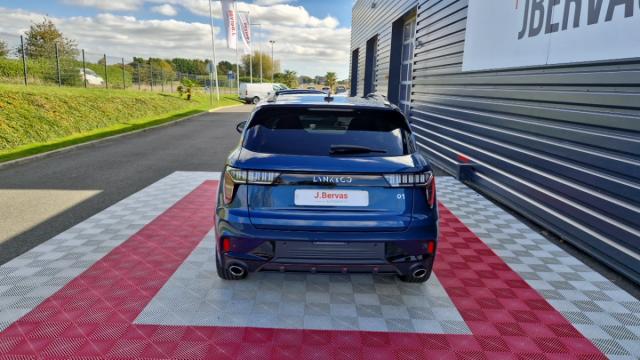 Lynk & Co 01 image 4