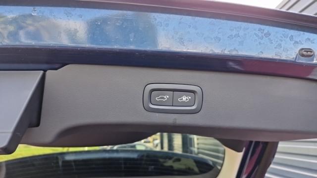 Lynk & Co 01 image 2