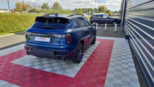 Lynk & Co 01 image 1