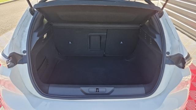 Peugeot 308 image 7