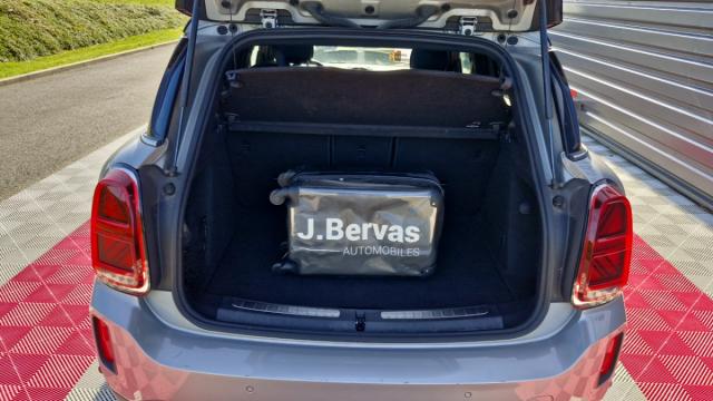 Mini Countryman image 9