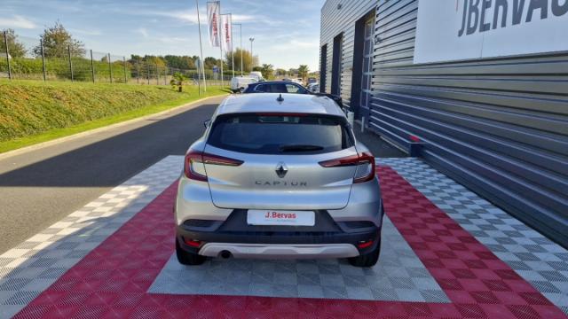 Renault Captur image 6