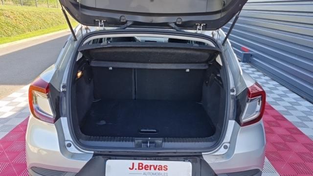 Renault Captur image 1