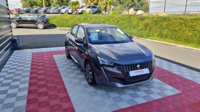 Peugeot 208 image 1