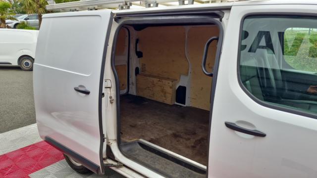 Citroen Jumpy image 2
