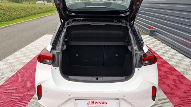 Opel Corsa image 8