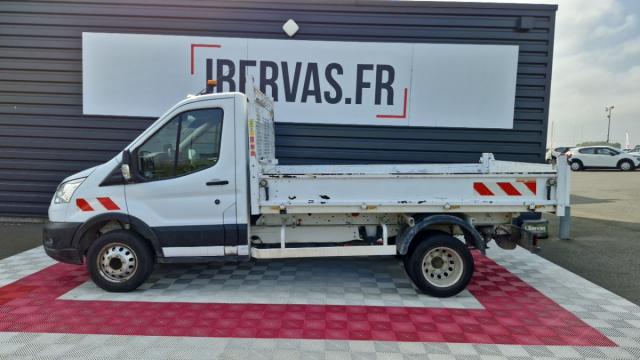 Ford Transit image 2