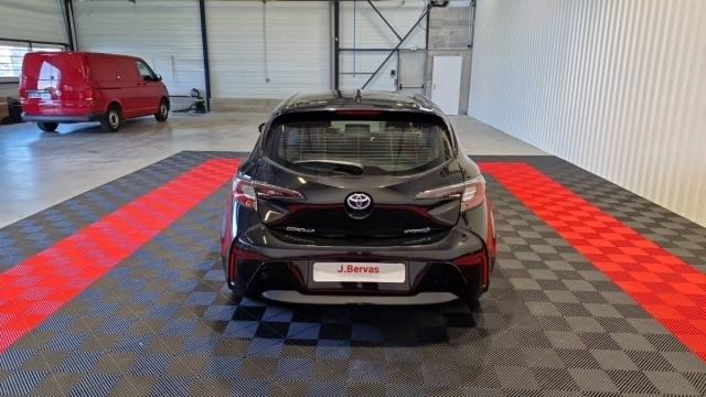 Toyota Corolla image 1