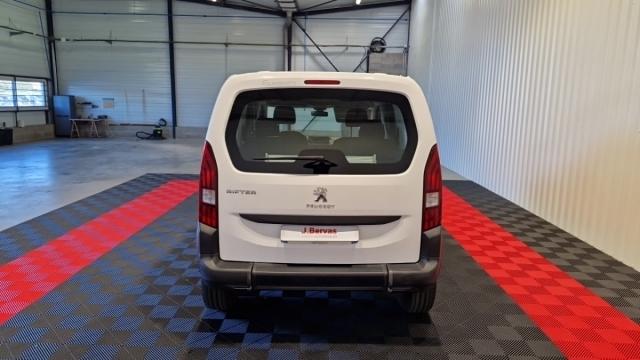 Peugeot Rifter image 3