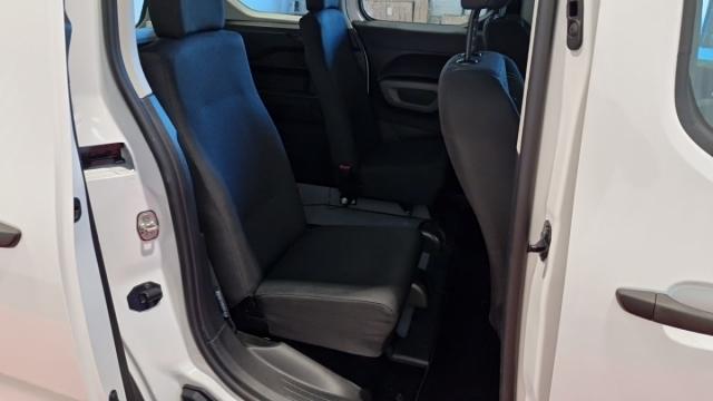Peugeot Rifter image 2