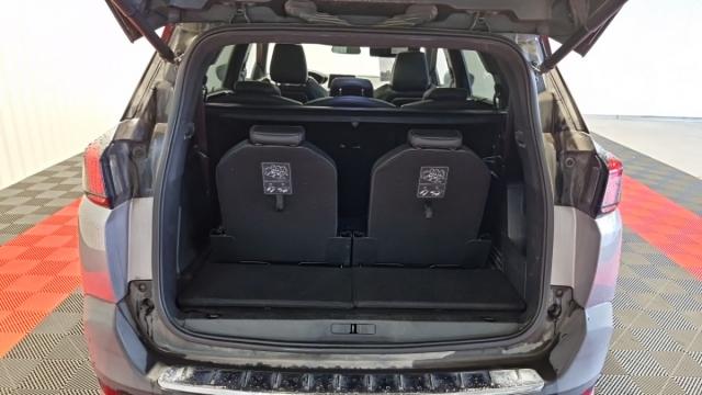 Peugeot 5008 image 3