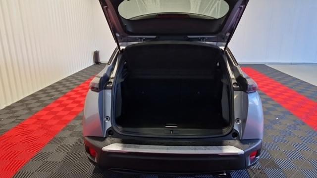 Peugeot 2008 image 2