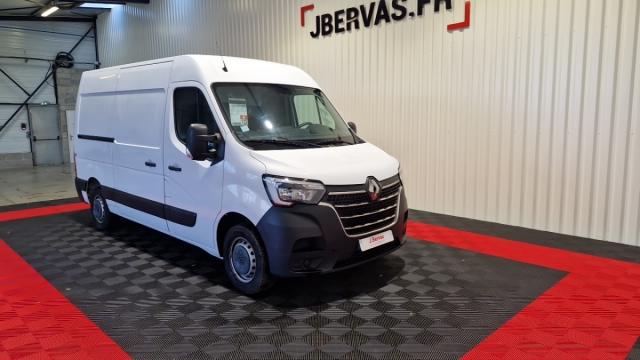 Renault Master image 2