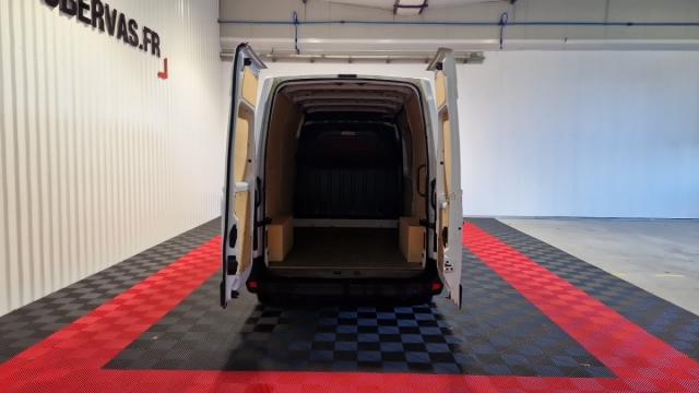 Renault Master image 1