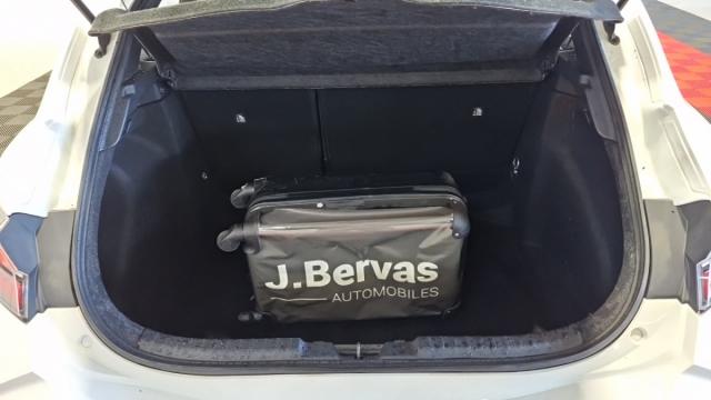 Toyota Corolla image 8