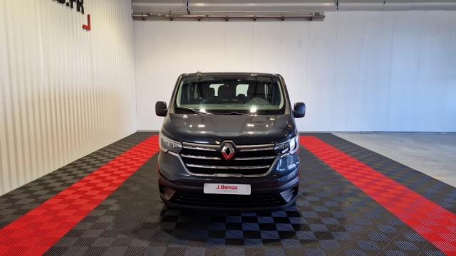 Renault Trafic image 2