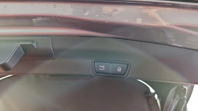 Alfa Romeo Stelvio image 8