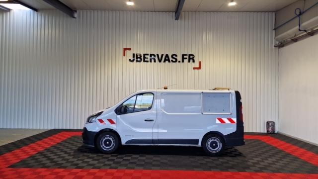 Renault Trafic image 1