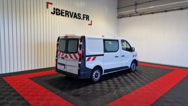 Renault Trafic image 2