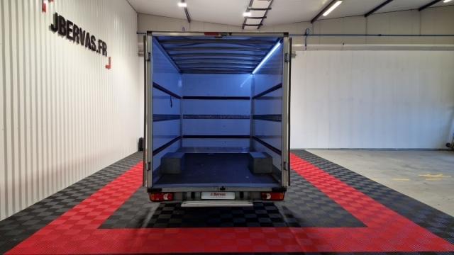 Renault Master image 8