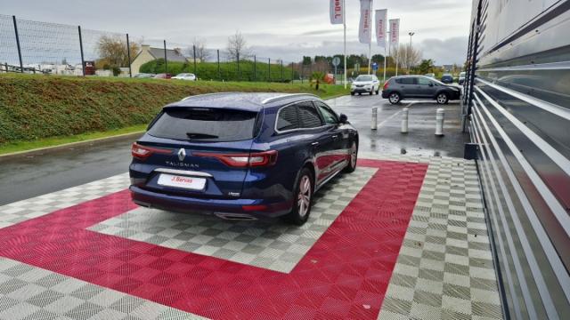 Renault Talisman Estate image 5