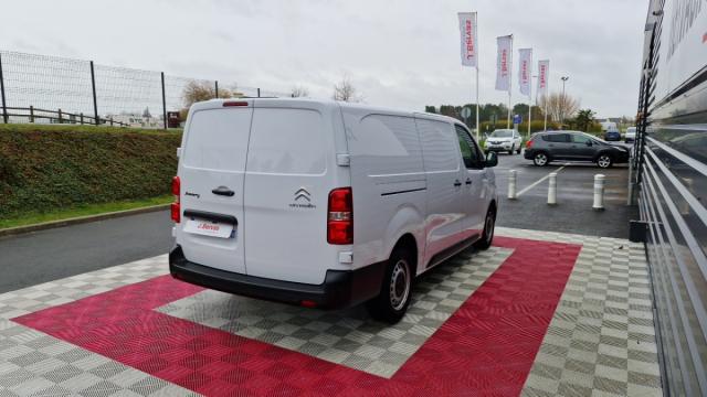 Citroen Jumpy image 8