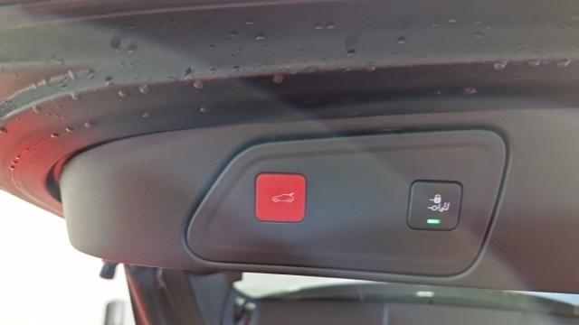 Peugeot 3008 image 3