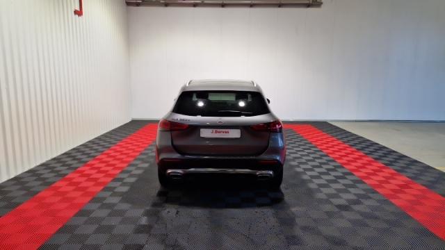 Mercedes Benz Gla image 7