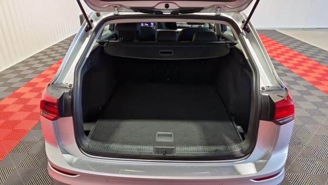 Volkswagen Golf Sw image 9