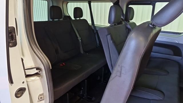 Renault Trafic image 8