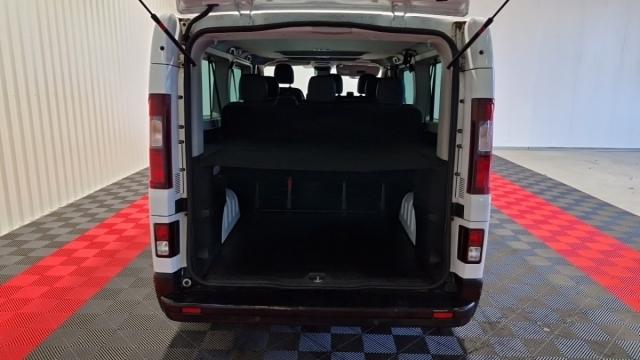 Renault Trafic image 2