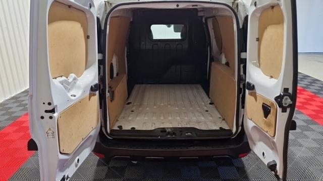 Renault Express Van image 9