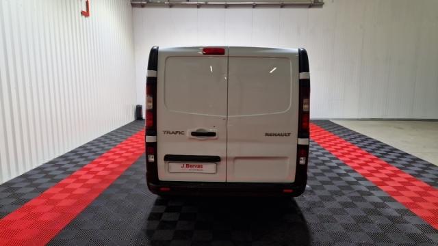 Renault Trafic image 1