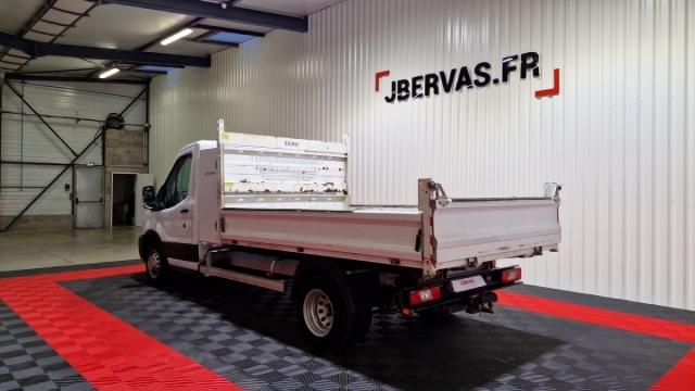 Ford Transit image 9