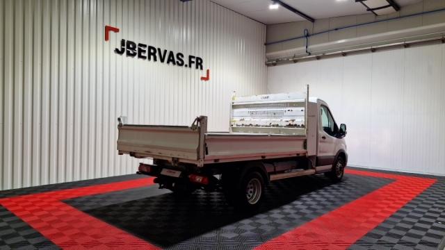 Ford Transit image 2