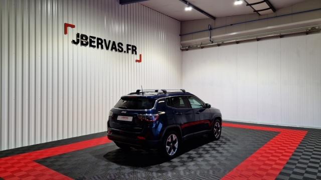 Jeep Compass image 9