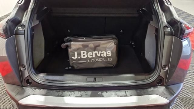 Peugeot 2008 image 9