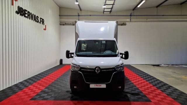 Renault Master image 2