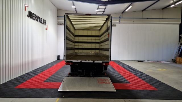 Renault Master image 8