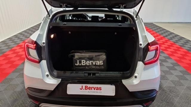 Renault Captur image 1