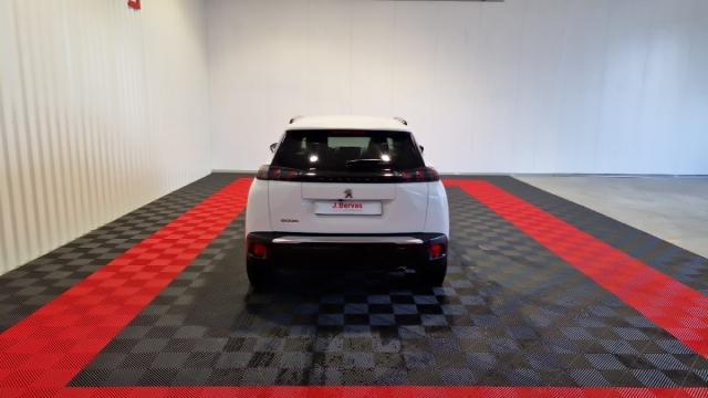 Peugeot 2008 image 3