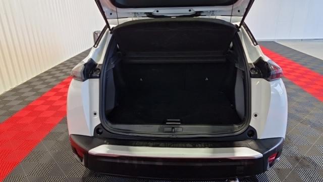 Peugeot 2008 image 1