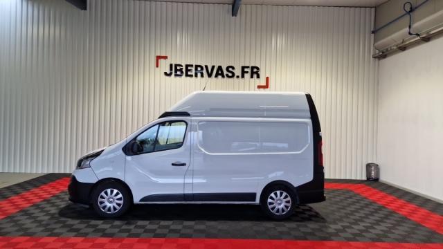Renault Trafic image 3
