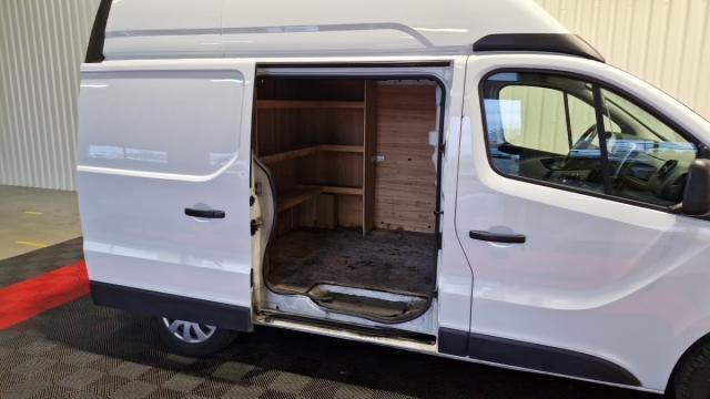 Renault Trafic image 4